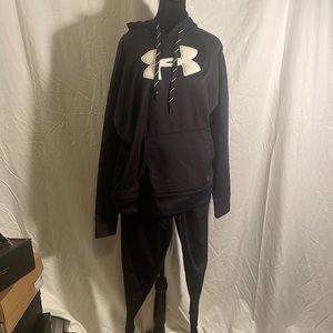 Under armour cold gear ( brand new)